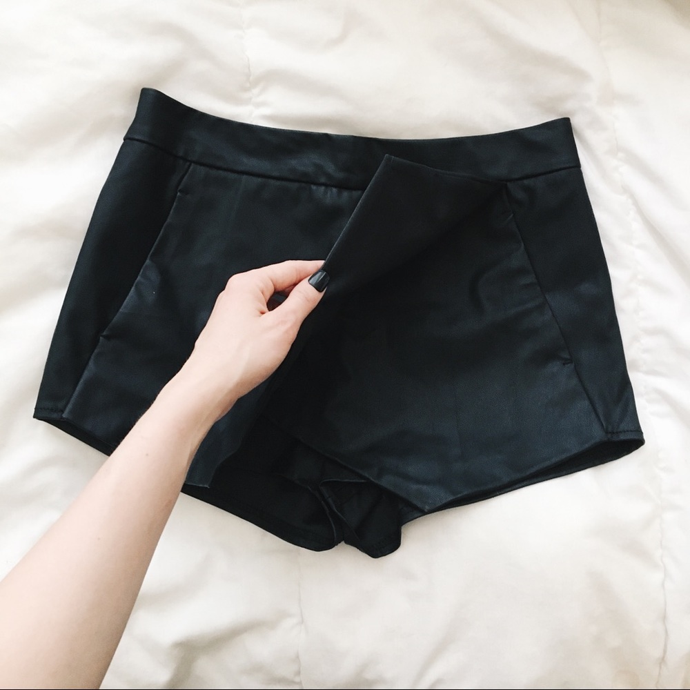 Express Leather Skort